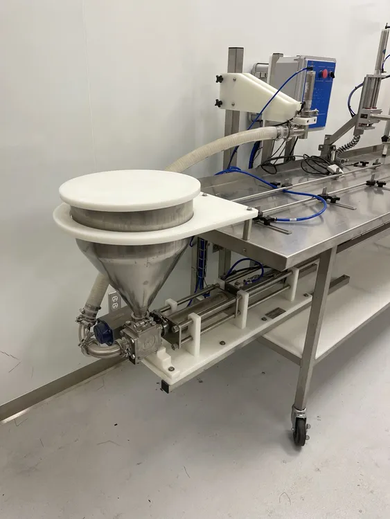 Used 2021 INLINE FILLING SYSTEMS Single Head Bench top Semi-Automatic N₂ Gas Dosing Filler Piston Fillers Illinois US | M&M Equipment Corp. #1145574