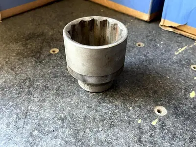 1" DR. 12 point  2" Socket