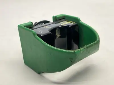 Used Banner Momentary Action Touch Button 28591 CUT CORD Relays & Switches Michigan US | Maverick Industrial Sales #1402141