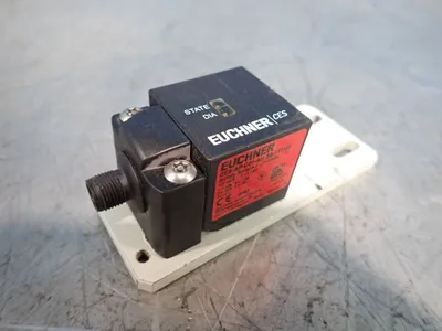 Used EUCHNER CESAPC01AHSB111145 Relays & Switches | HGR 24 #739339