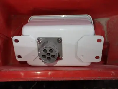 Pushbutton Control - 255083-04