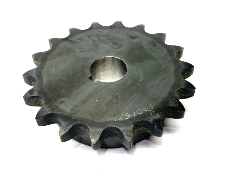Used BROWNING ROLLER CHAIN SPROCKET 18 TEETH SHELFWARE Miscellaneous MRO | Maverick Industrial Sales #1121530