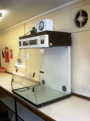 600L Capair Laminar Flow Cabinet model 804