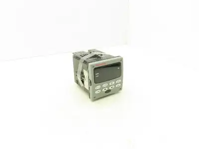 Honeywell DC2500-E0-0L00-100-00000-00-0 UDC2500 Temperature Controller Module