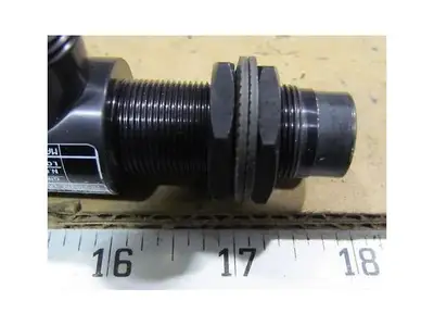 Namco EE560-72422 18 mm 20-230 AC/DC Sensor
