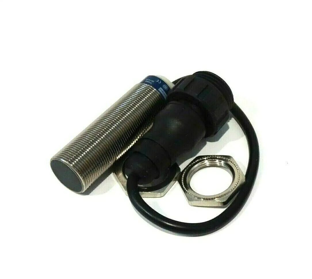 NEW TELEMECANIQUE XS618B1PAL01U78 PROXIMITY SENSOR