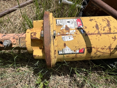 12" Backhoe Auger