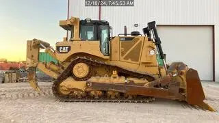 USED 2015 Caterpillar D8T