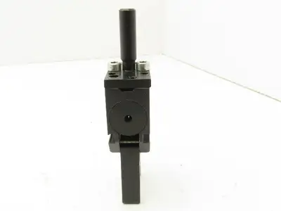 Senvex AA-22-NO Pneumatic Angular Sprue Gripper 116 PSI 8 Bar