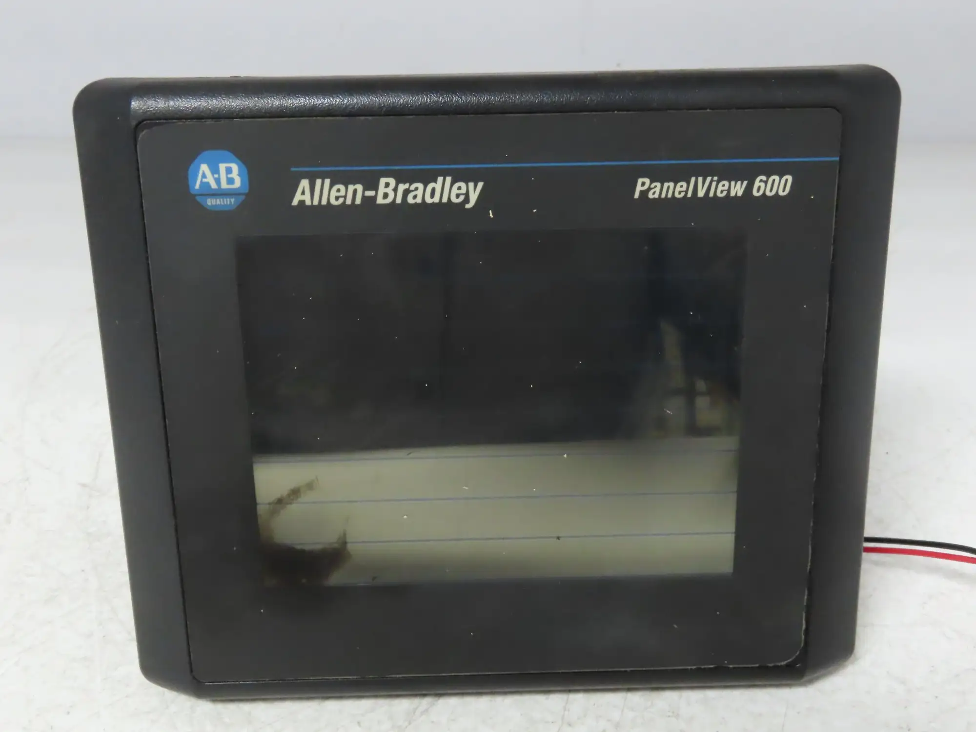 Allen Bradley 2711-T6C5L1 PanelView 600 Touchscreen 24VDC - NEEDS REPAIR