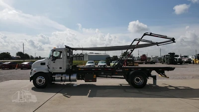 New | in-Stock 2025 MACK MD6 Rolloff Trucks Texas US | Roll Off Truck World #1491867