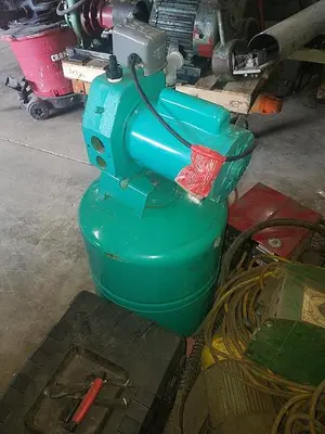 USED 1993 COVERT 5500