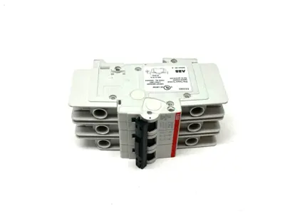 Used ABB 2CDS273327R0547, SU203PR-K35A Circuit Breakers Michigan US | Maverick Industrial Sales #1455703