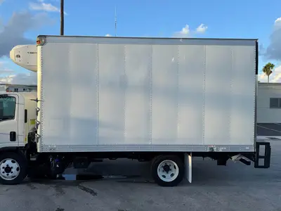 Used 2019 ISUZU NQR Reefer Trucks Florida US | Truck and Van Outlet #1509201