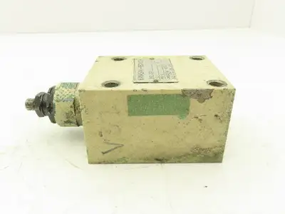 Kawasaki Rexroth DBDS10P-K12/200 Hydraulic Pressure Relief Valve