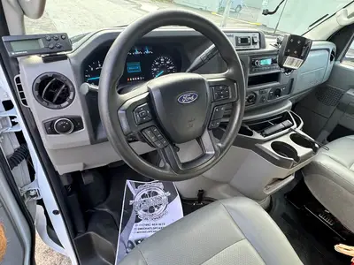 Used 2024 FORD E-350 Reefer Trucks Florida US | Truck and Van Outlet #1509245