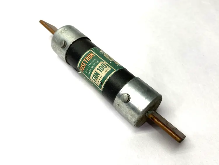 Used BUSSMANN DUAL ELEMENT FUSE CLASS K9 250V 100A Fuses | Maverick Industrial Sales #1105258