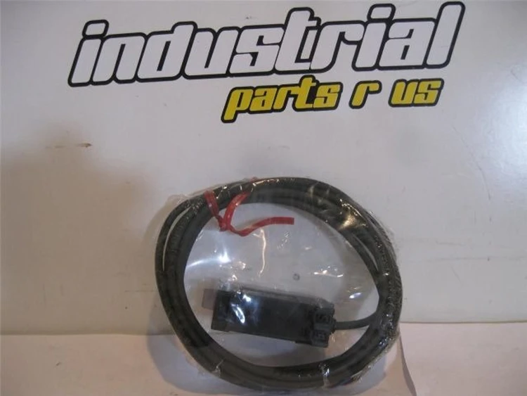 Used KEYENCE FS-V1P Photoelectric Sensors Kentucky US | Industrial Parts R Us Inc. #357150