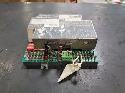 USED JOHNSON CONTROLS AS-UNT110-D