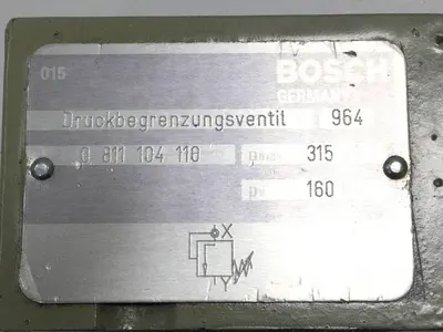 USED BOSCH 0 811 104 102
