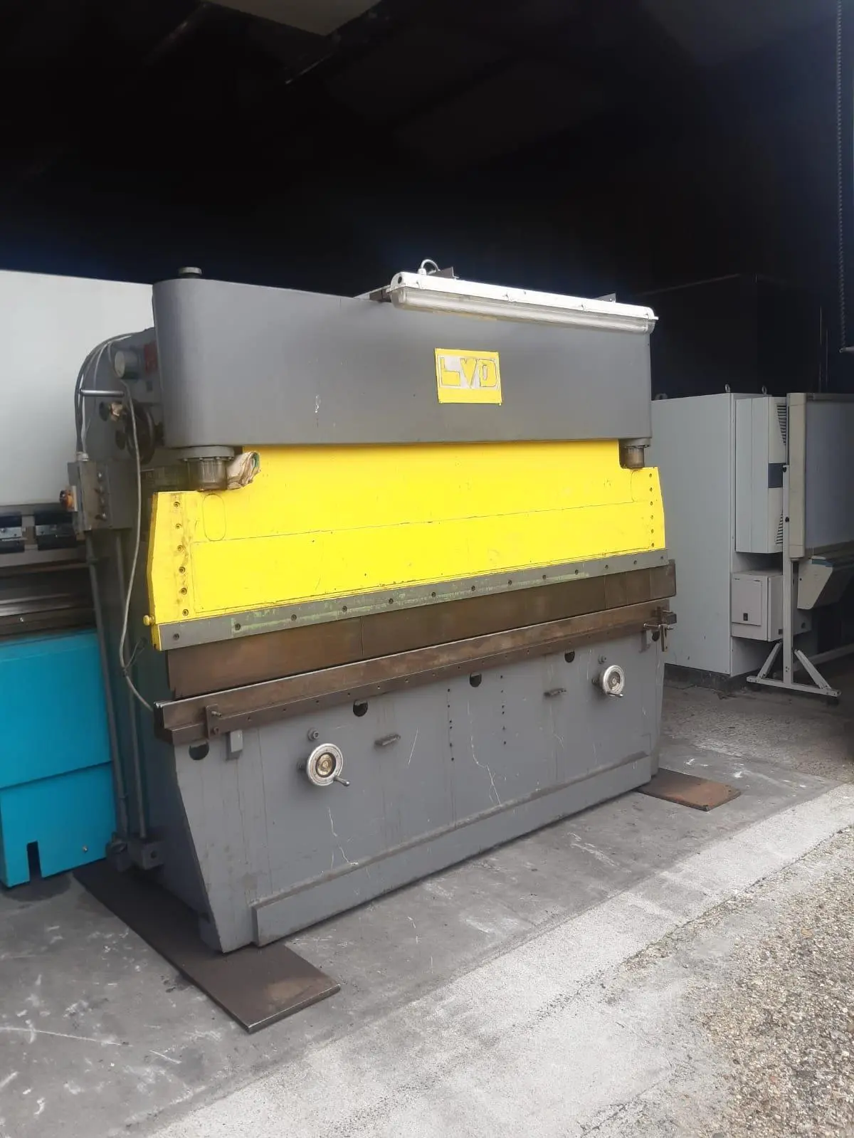USED LVD PP 50 TON X 2550 MM