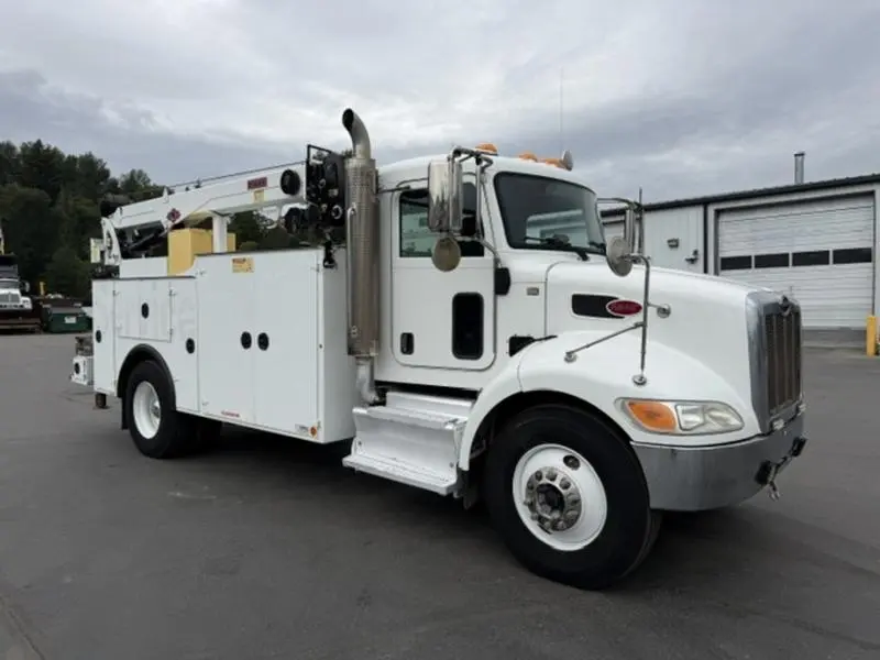 Used 2017 PETERBILT 337 Service & Utility Trucks Washington US | Puget Sound Truck Sales #1546509