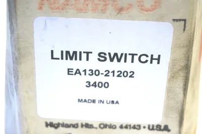 NEW NAMCO EA130-21202 LIMIT SWITCH EA13021202