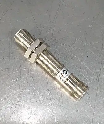 Micro Detectors AM1-AP-3H 10-30VDC Loc5E5/2
