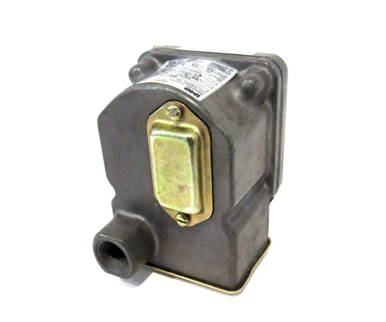 NEW BARKSDALE D2T-A3 PRESSURE SWITCH .06-6 D2TA3