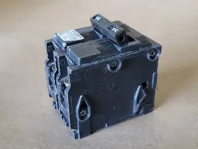 USED SIEMENS Q215