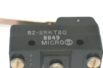 6 NEW MICROSWITCH BZ-2RWT80 STRAIGHT LEVER MICRO SWITCH BZ2RWT80