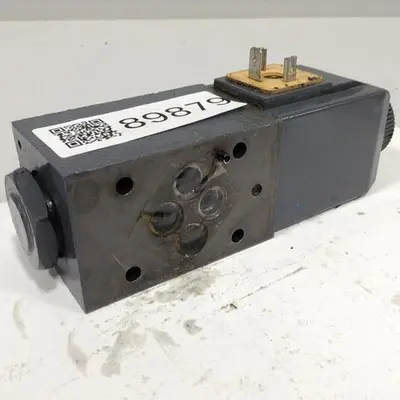 USED VICKERS DG4V-3-2AL-M-U-HL7-60