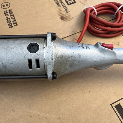 Used RIDGID RIDGID 700 Misc Industrial Equipment California US | Davliegogo LLC #1709976