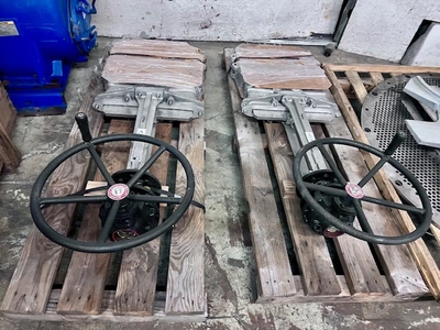 18" FabriCast Hand Wheel Operated Stainless Steel Knife Gate Valve New Storeroom Spare