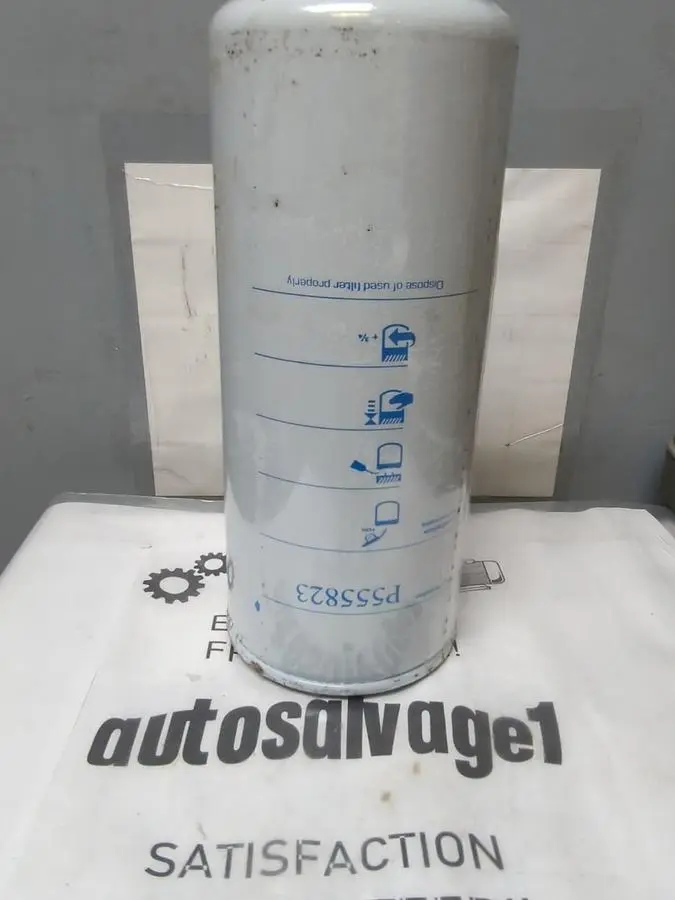 New | in-Stock DONALDSON P555823 Filters | Surplus Asset Holdings #1216988