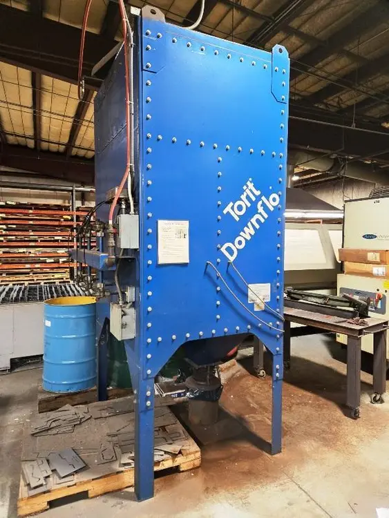 Used NOT PROVIDED 2DF6 Dust Collectors | BLUMBERG MACHINERY COMPANY #399288