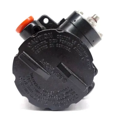 NEW ASHCROFT NPAN7DLS05 PRESSURE SWITCH SERIES XFS 100 PSI 10A ,250VAC 10A,30VDC