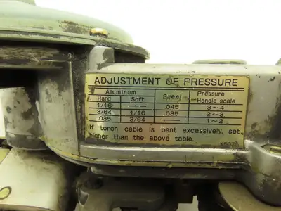 Yaskawa PMEE-12CBB Welder Wire Motor Feeder 24VDC 3/64 Rollers Missing Handle
