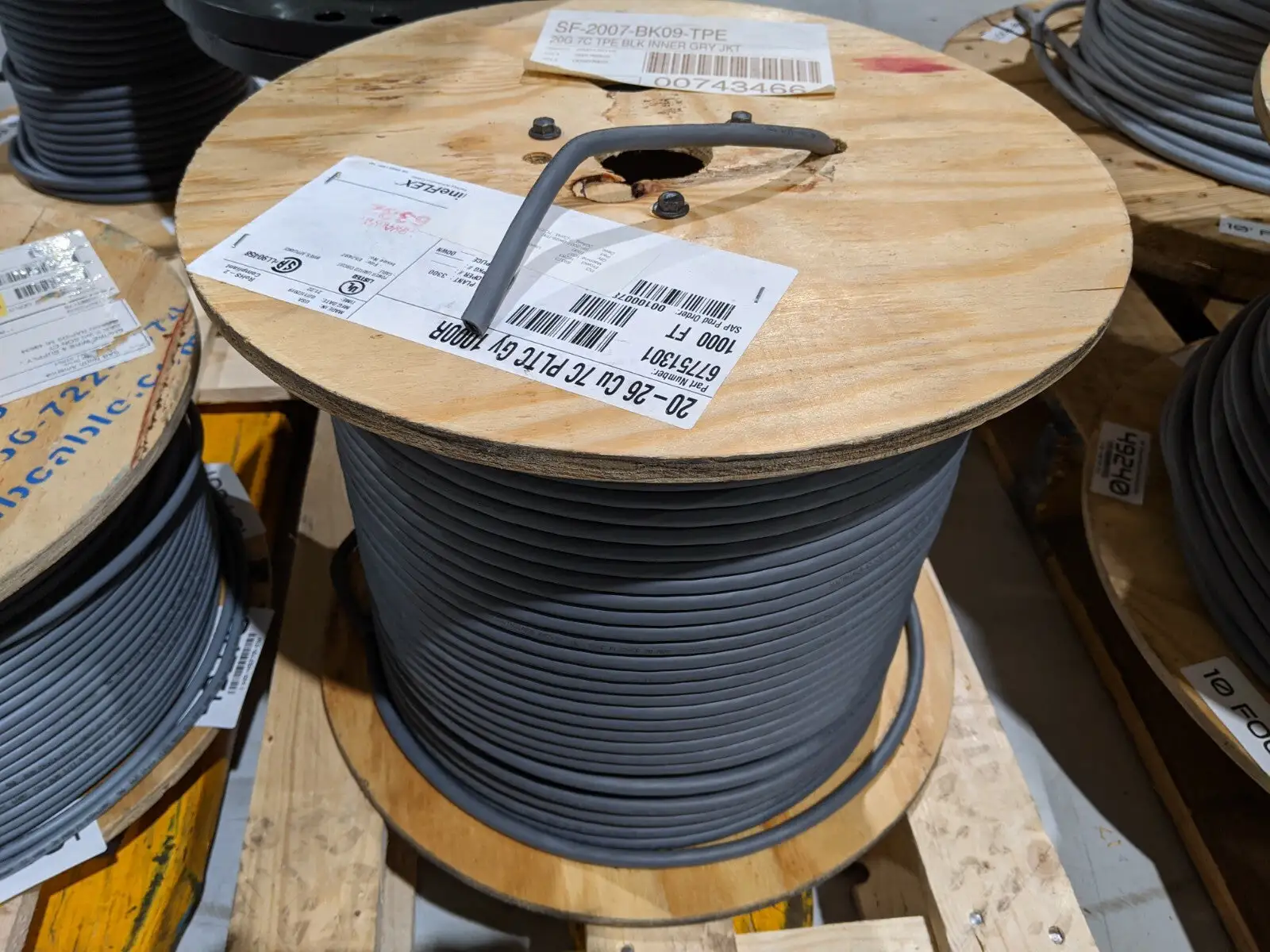 Southwire SF-2007-BK09-TPE 20 AWG 7C Motor Control Cable Wire LOT OF 10' FOOT - New