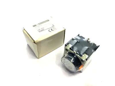 NEW TELEMECANIQUE TIME DELAY CONTACT BLOCK