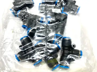 NEW FESTO PUSH IN TEE CONNECTOR