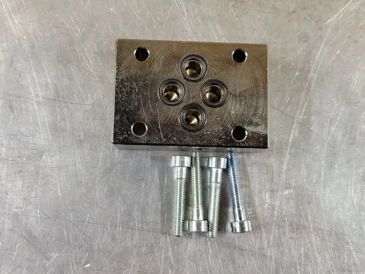 Used SCHILLING _UNKNOWN_ Parts (Hydraulics and Pneumatics) British Columbia CA | Lenmark #265884