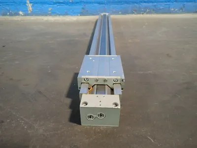 USED SMC MY1M25G700