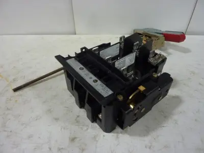 USED ALLEN BRADLEY 1494V-DS30 SER A