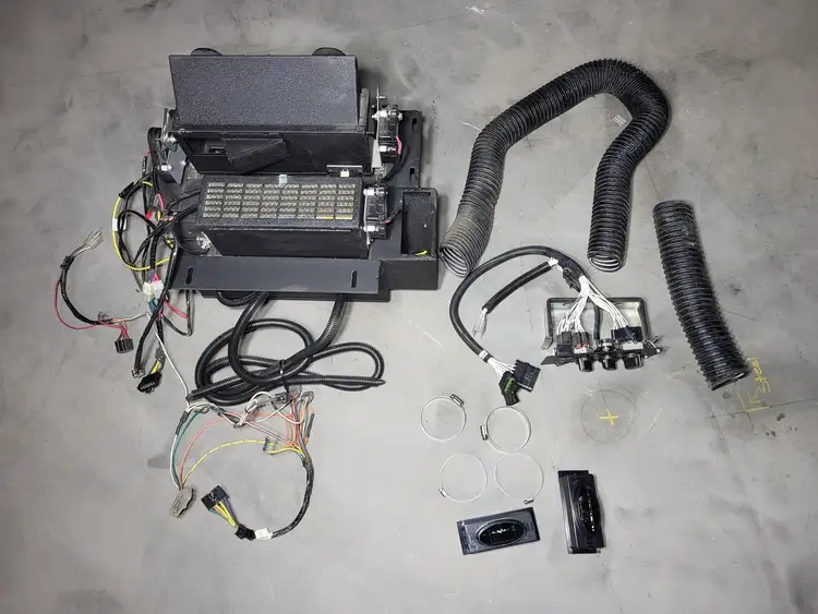 Used 2013 BERGSTROM 783083 Automotive Equipment British Columbia CA | Lenmark #328925