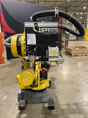 USED 2022 FANUC R2000ic/165F