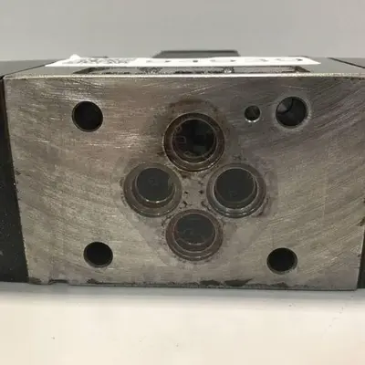 USED VICKERS DG4V36CMP7H750