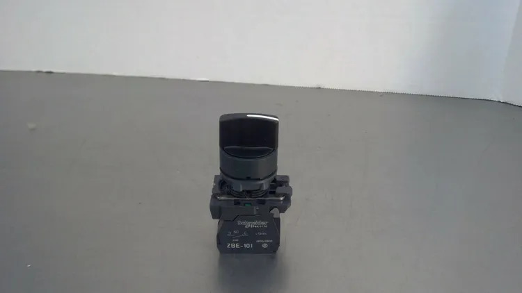 Used Schneider Electric _UNKNOWN_ Relays & Switches South Carolina US | Palmetto Automation #1164995