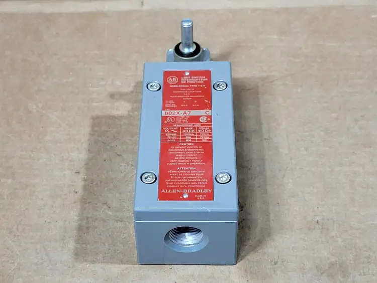 Used ALLEN-BRADLEY 802X-A7 Switchgears British Columbia CA | Lenmark #835616