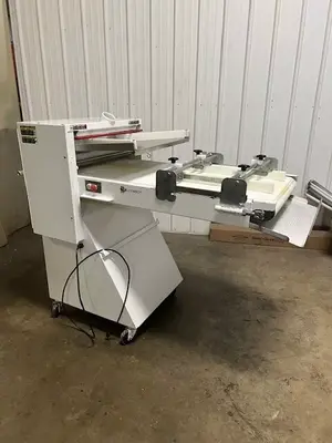 Bloemhof 4-24 Sheeters | Envoy Equipment LLC (5)